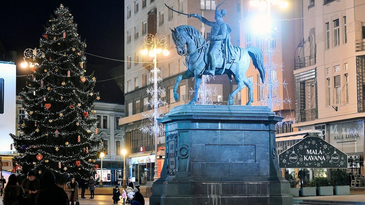 Adventní trhy v Záhřebu patří k nejkrásnějším v Evropě